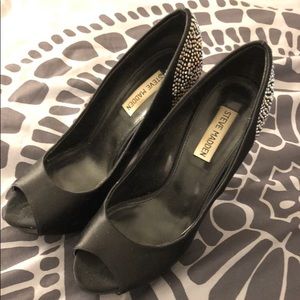 Steve Madden Peep Toe Pumps